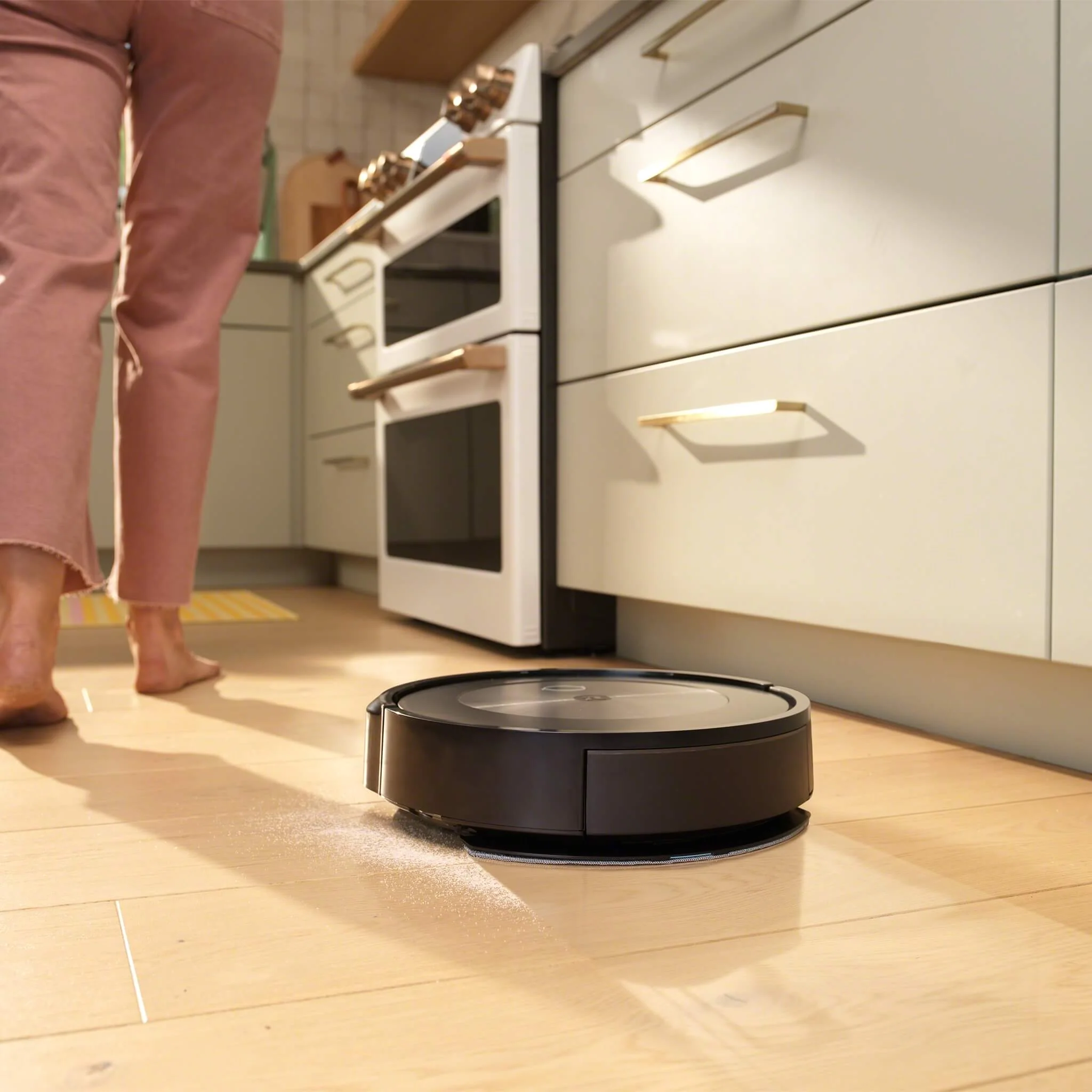 Roomba Combo® j5 -robotti-imuri ja -moppi - Image 5